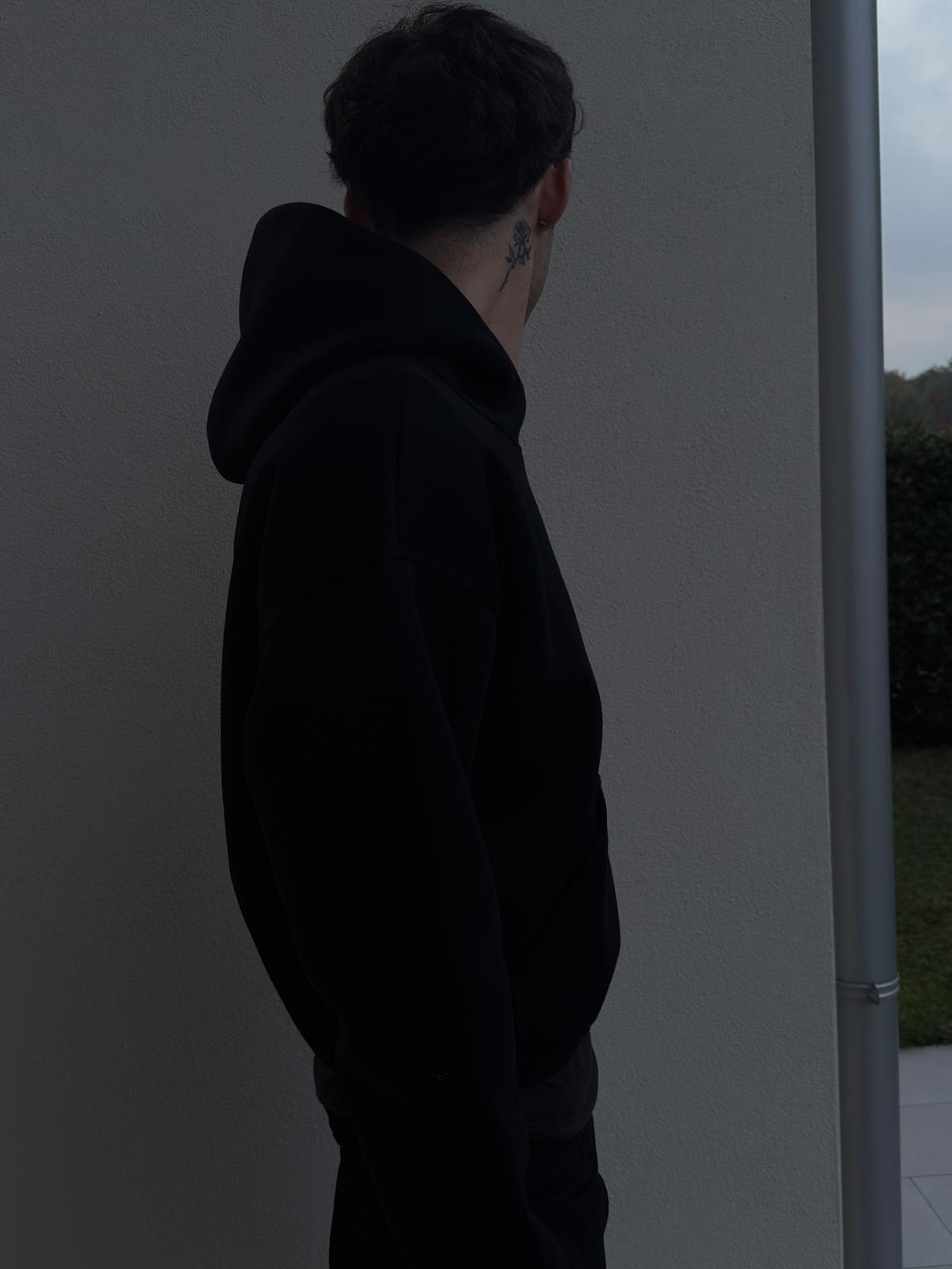 BLACK HOODIE